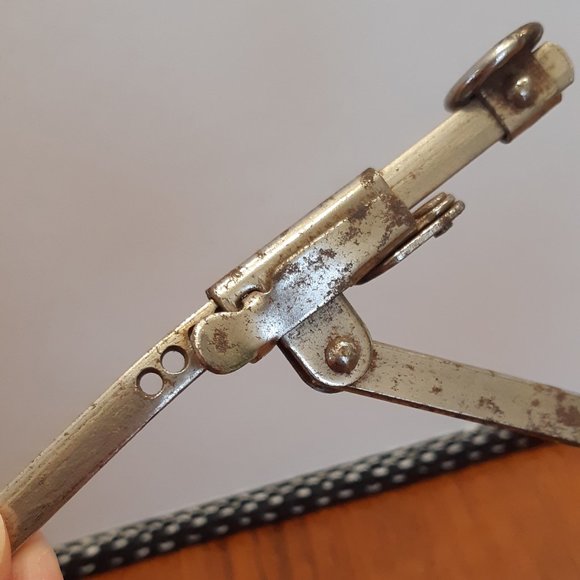 Vintage Metal/Aluminum Shoe Lasts - Shoe Tree - Shoe Protectors - By Simpsons - Picture 8 of 9